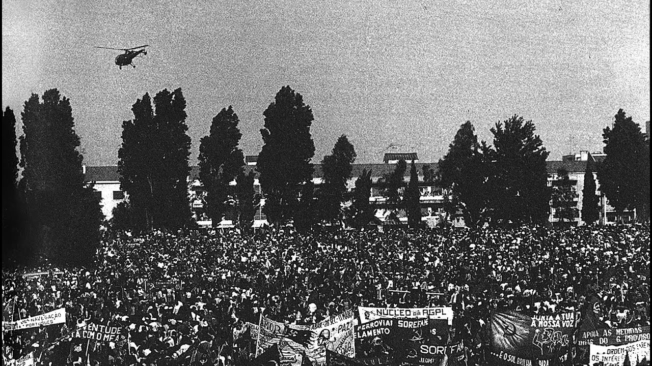 O dia em que impediram Mário Soares de chegar ao microfone