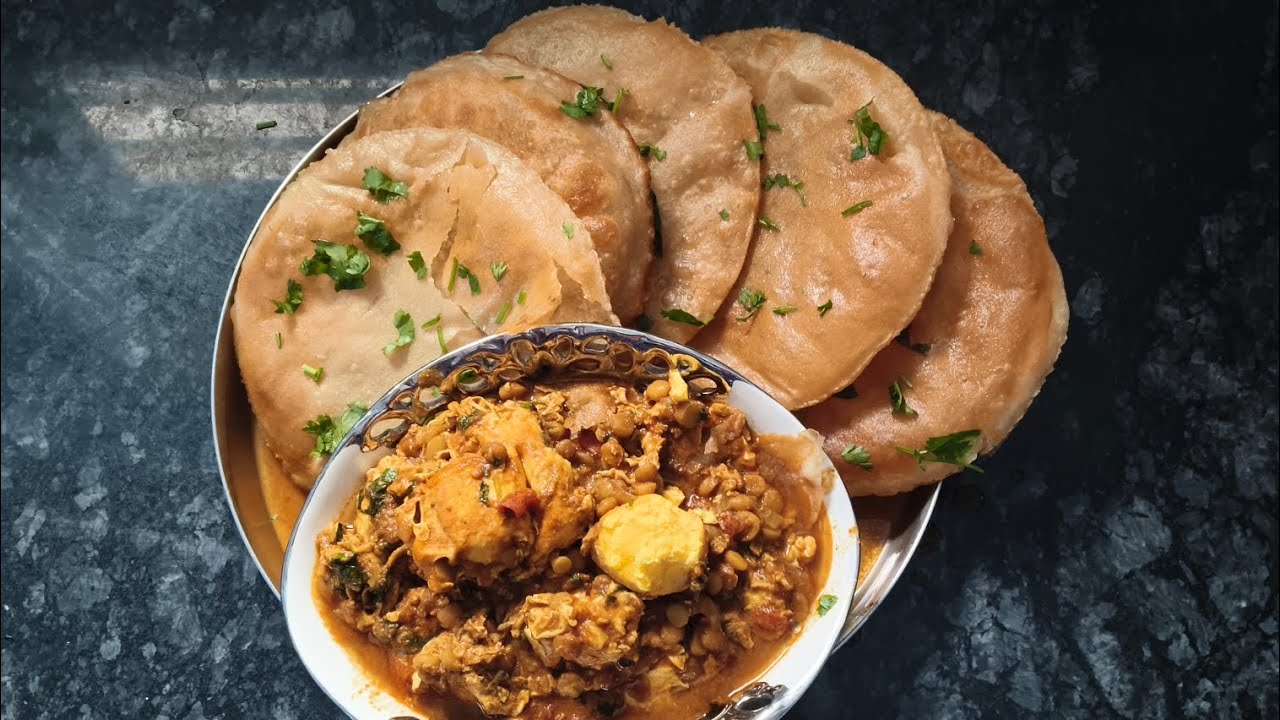 Poori With Egg Masala Curry How To Make / Spicey Food