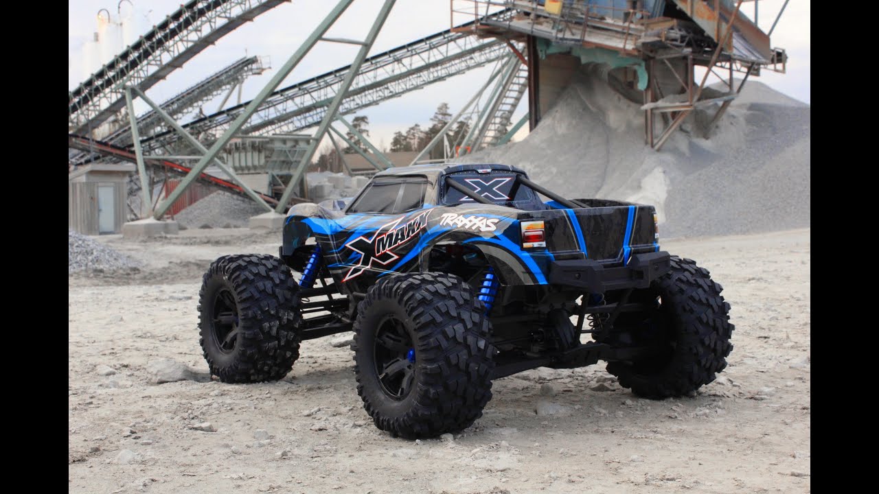 TRAXXAS X-MAXX BEATEN BLOODY