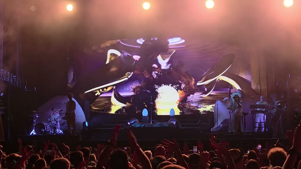 Empire Of The Sun - Walking On A Dream (Grape 2025)