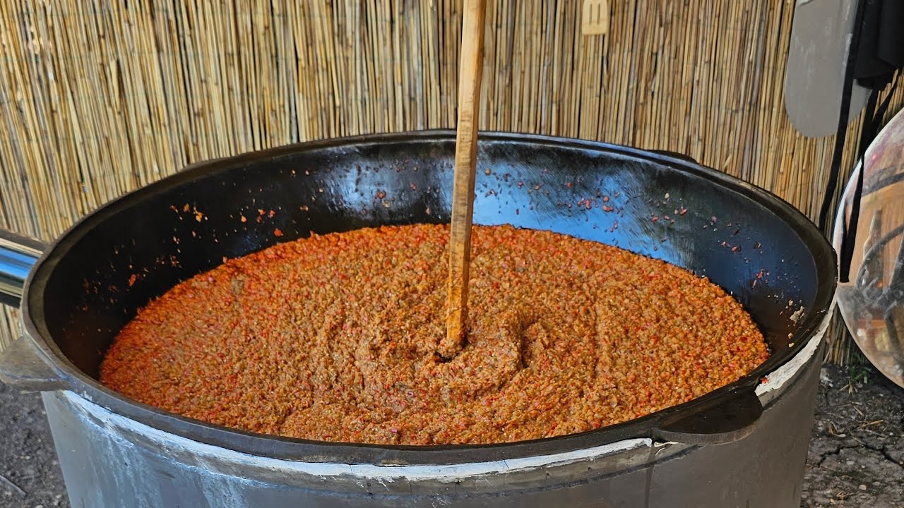 Am făcut zacuscă de vinete la ceaun 