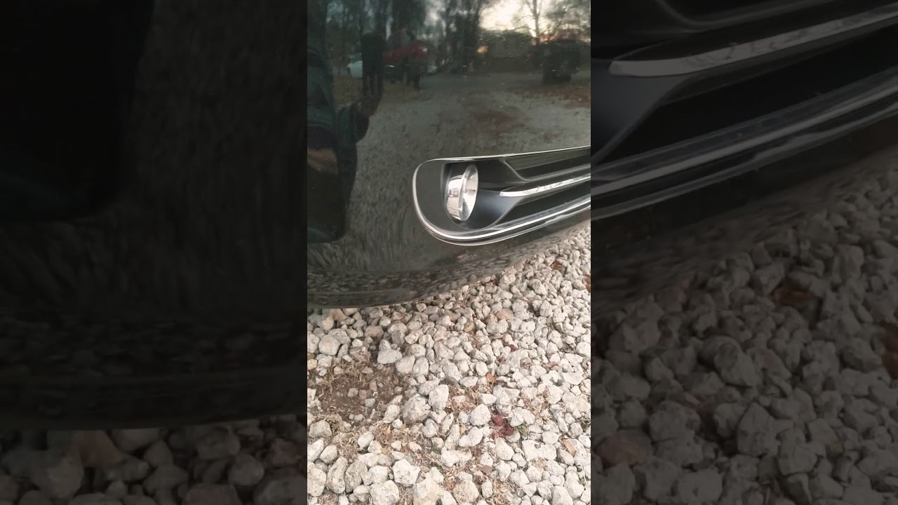 2012 Chrysler 300c Fog light housing removal