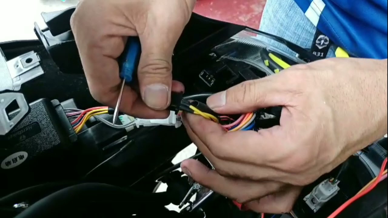 Aerox v2 matte black install 2 way alarm antiteft..