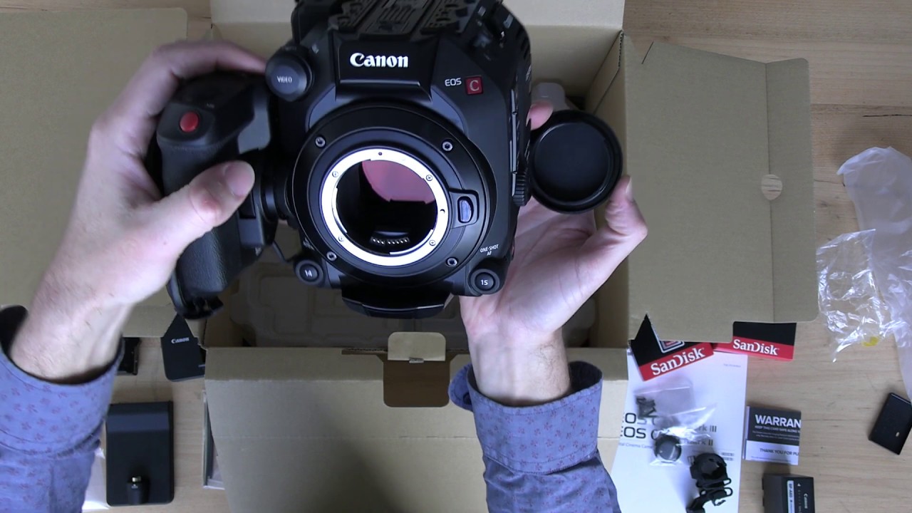Canon C300 mark III unboxing