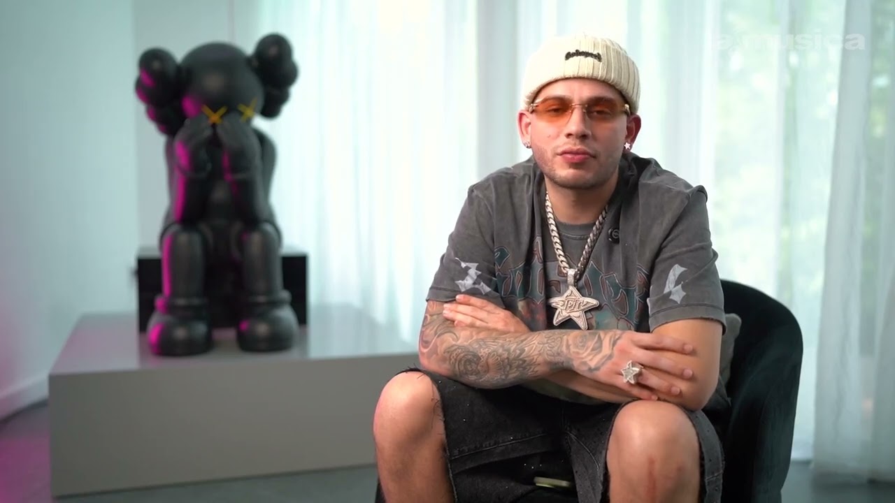 Dei V habla de Karol G, JC Reyes y Luar La L