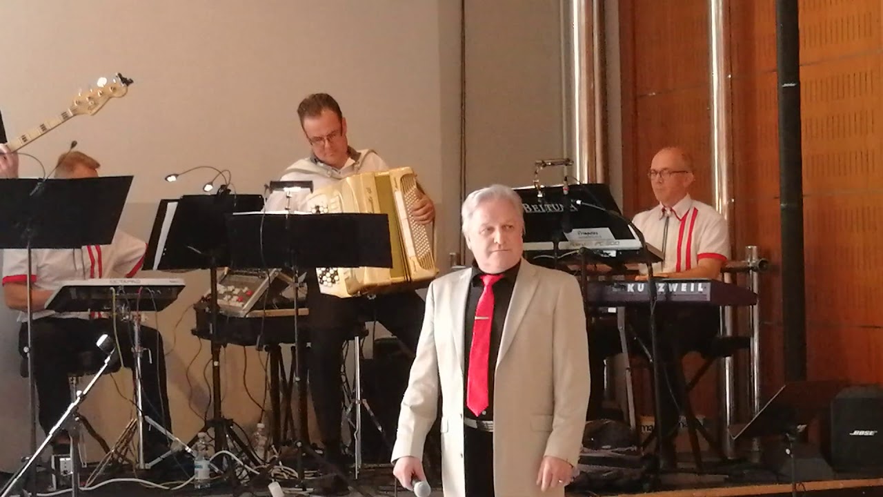 Pekka Vaattovaara - Hiekkaa