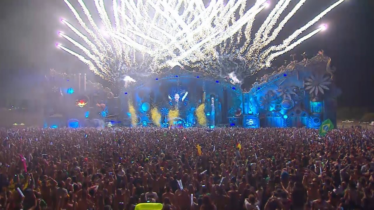 Armin van Buuren live at Tomorrowland Brasil 2016