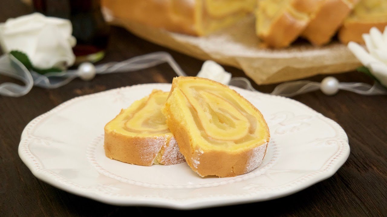 Biskvitna rolada s jabukama • ReciPeci Sandre Gašparić
