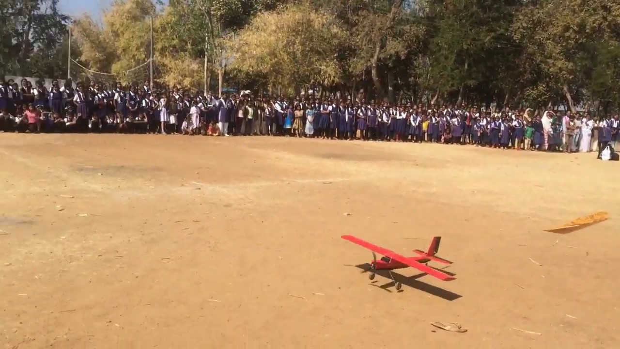 RC Plane Banner Towing | Club AeroFlutter