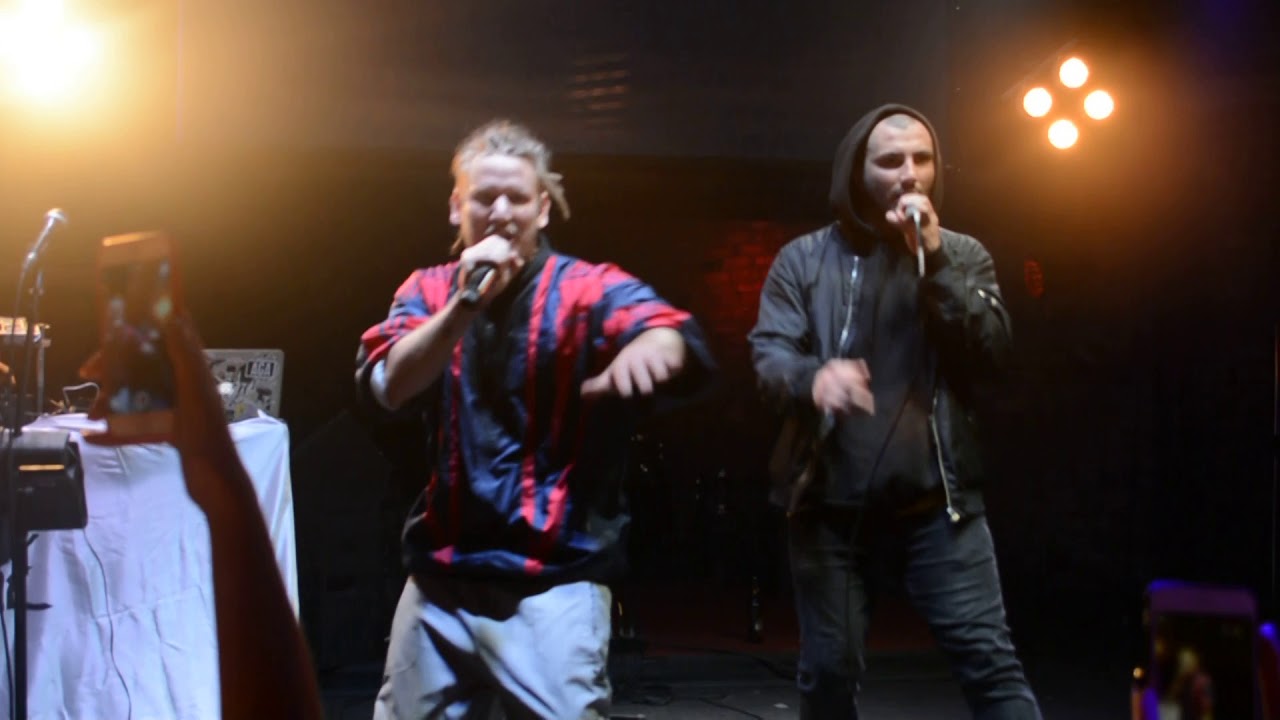 ŞANIŞER feat SOKRAT ST - GÜYA (SANAT PERFORMANCE İSTANBUL KONSERİ)
