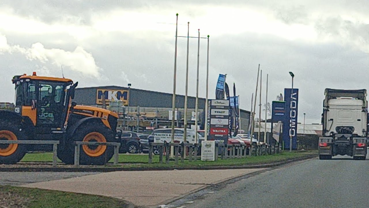 A DRIVE INTO LOUTH 