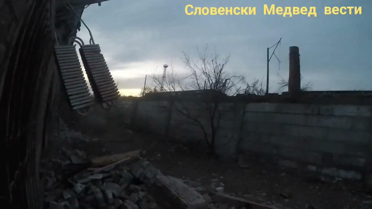 ⚡EKSKLUZIVAN VIDEO⚡AZOV BATALJON IZLAZI IZ KANALIZACIONIH CEVI I KREĆE U BORBU