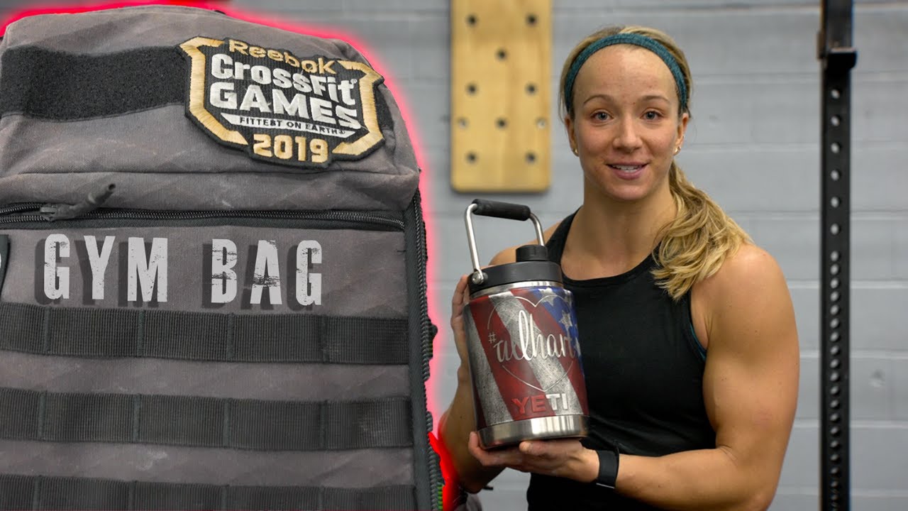 WHATS IN MY GYM BAG? EVERYTHING A CROSSFIT ATHLETE NEEDS!