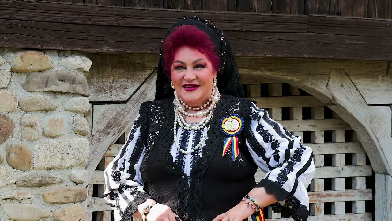 ELENA MERISOREANU  - UITE, COBOARA CIOBANII