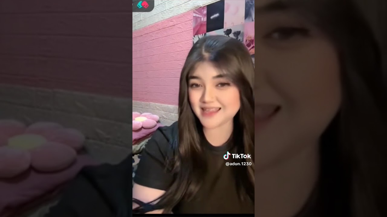 Seblm janur melengkung boleh lah bersaing dapatkan hati Ketua 
