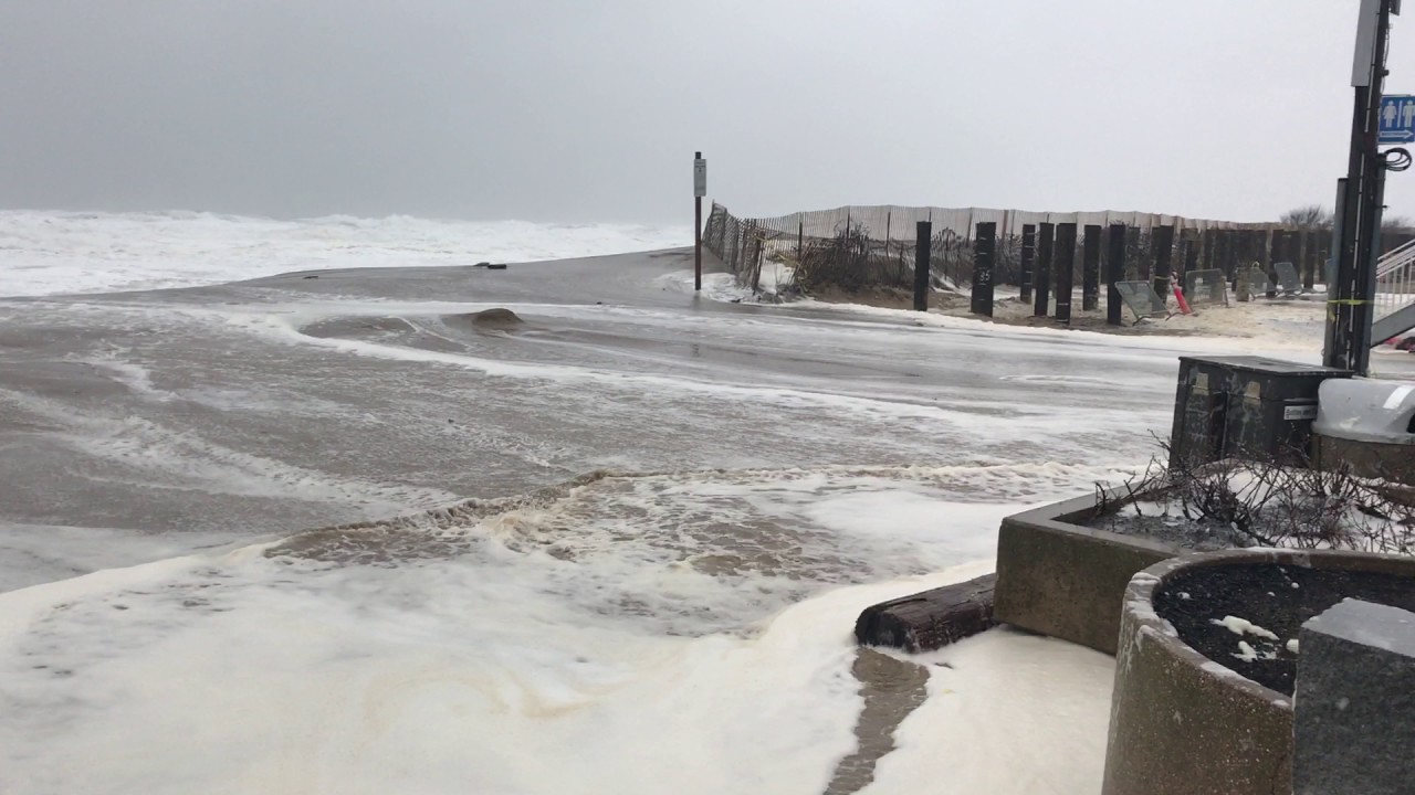 Salisbury Beach 1-24-2017 High Tide 9am ish #2