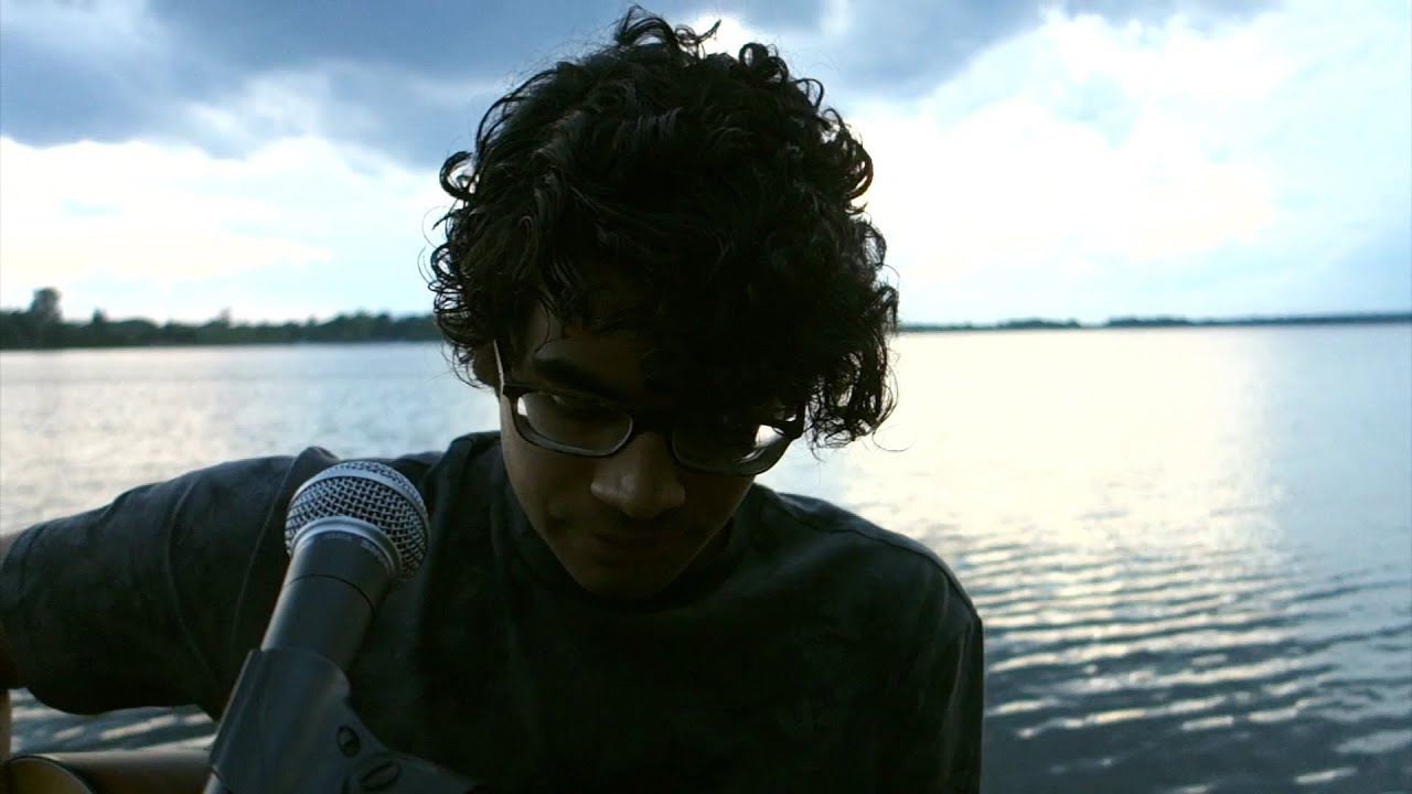 Rishi - Lonely Broken People (Acoustic Video)