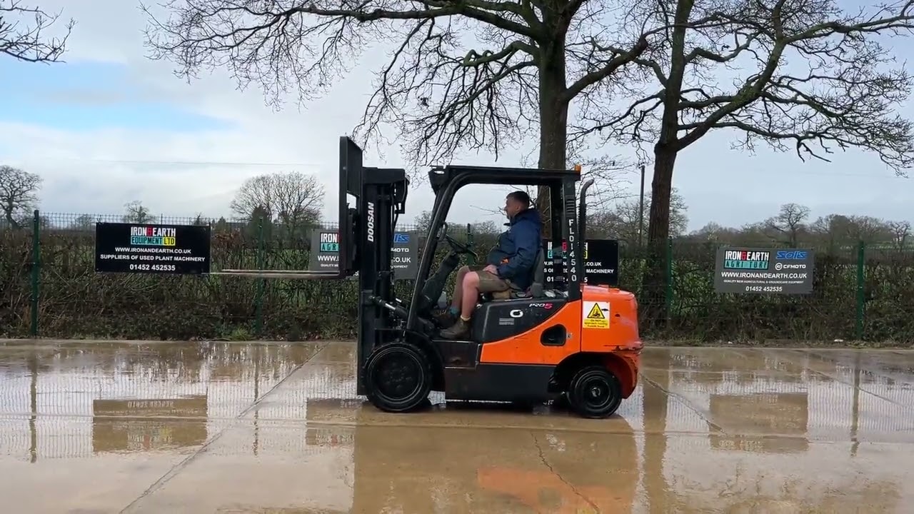 2014 DOOSAN D30S-5 For Sale