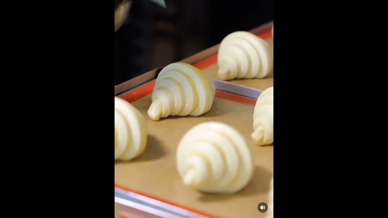 #croissant #bakery #food #pastery #bakeryshop #fresh#handmate #baking #freshbaked #frenchbakery