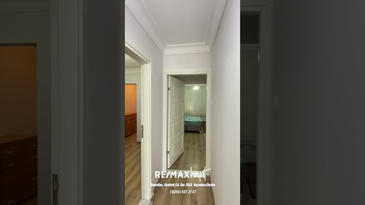 Denize Sıfır Gurup Sitesi i&ccedil;inde Taşlık Sitesinde  Deniz Manzaralı 2+1 Daire