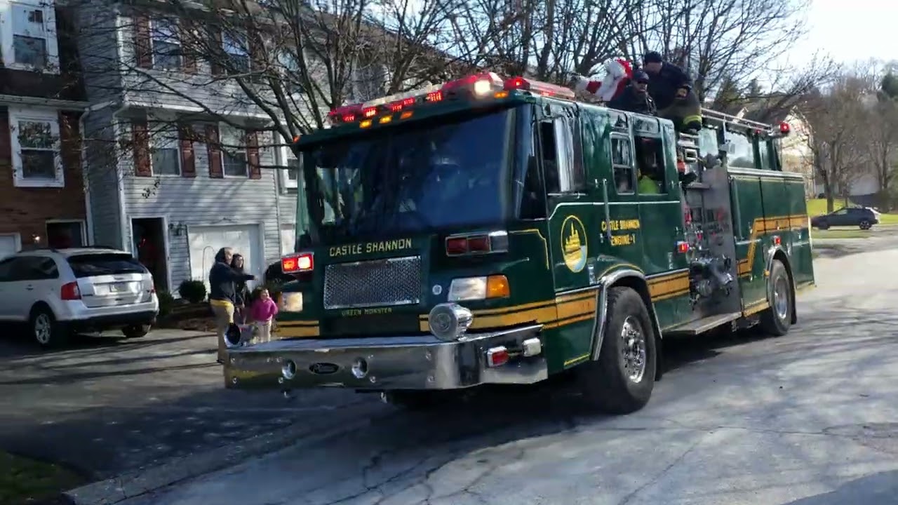 SANTA CLAUS ANNUAL VISIT WITH CASTLE SHANNON VOLUNTEER FIRE DEPARTMENT 2025