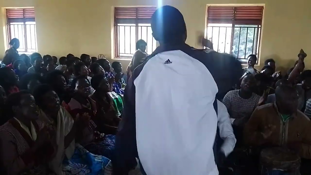 GUHIMBAZA UMWAMIWA