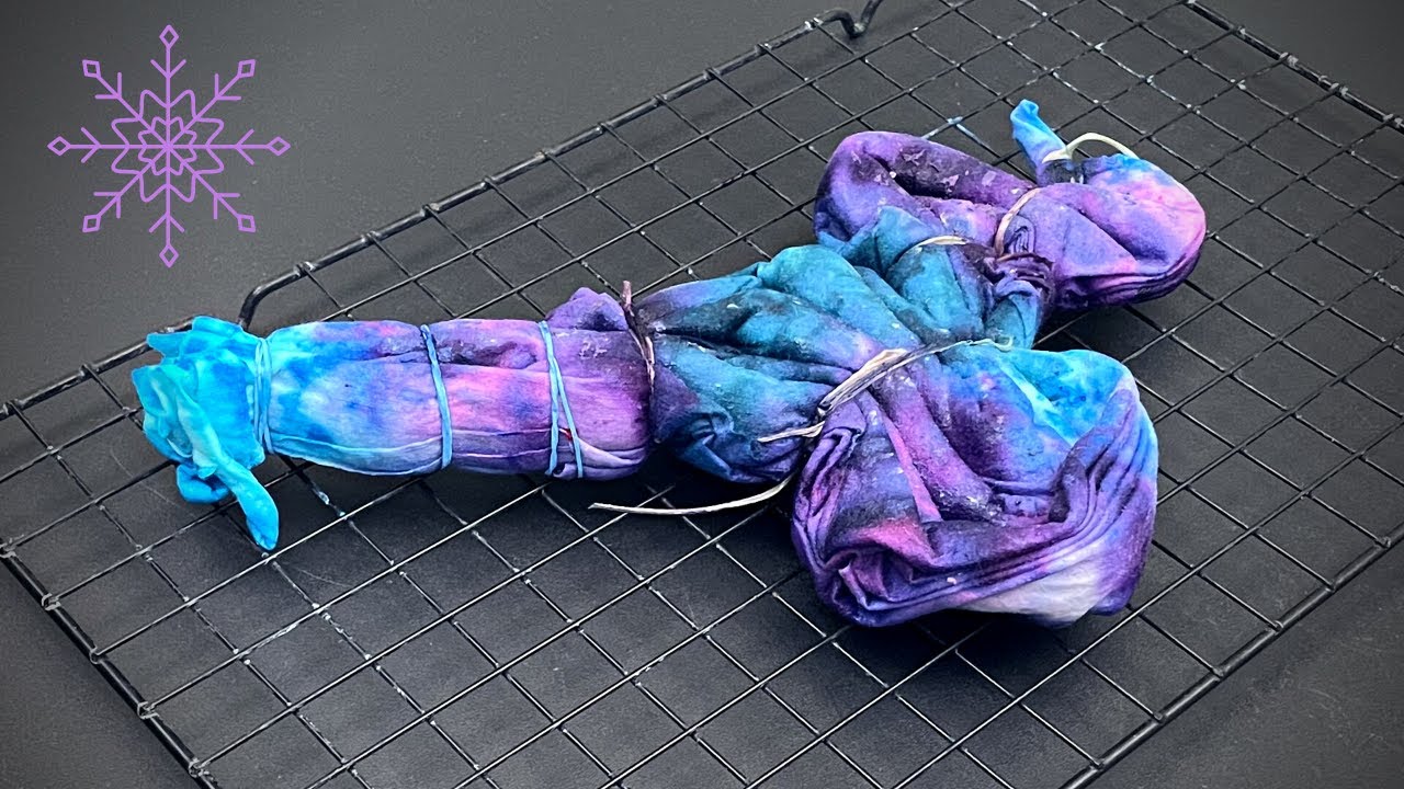 How to Tie Dye : Hydrangea Snowflake Tapestry | Ice Dye Technique