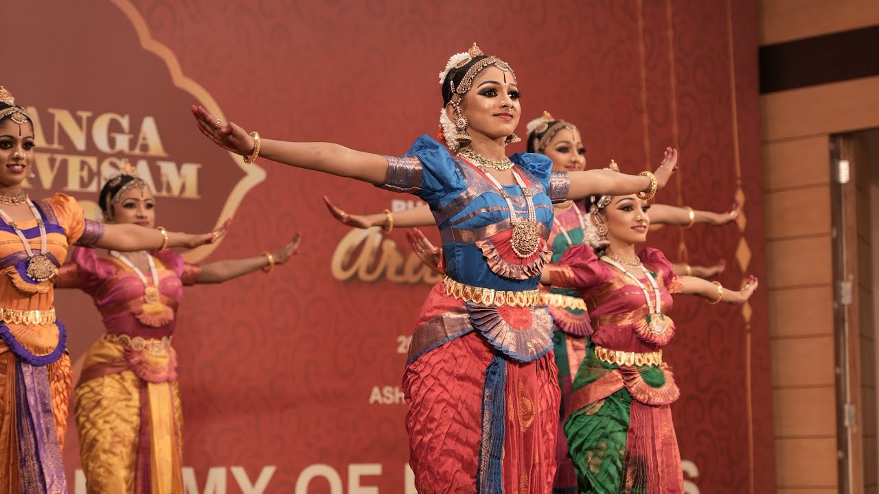 Thisra Alarippu/ Ragam-Ragamalika/ Thalam-Roopakam/ Guru -Sahesh S Devan/ Calicut.