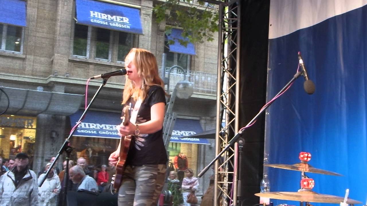 RMOV0888