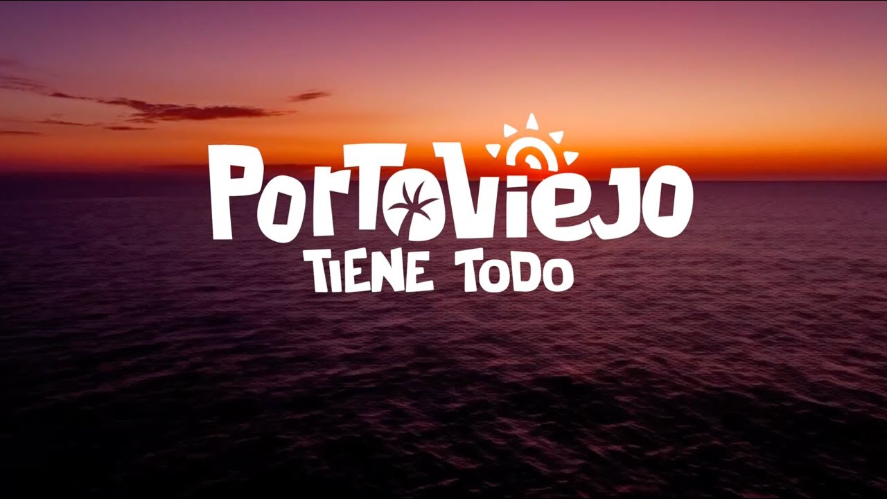Carnaval se vive mejor en Portoviejo y Michella Pincay lo sabe y lo disfruta.😎