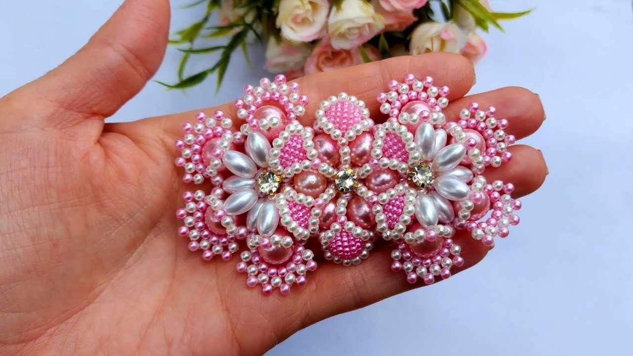 Flor de pérolas##chinelosbordados