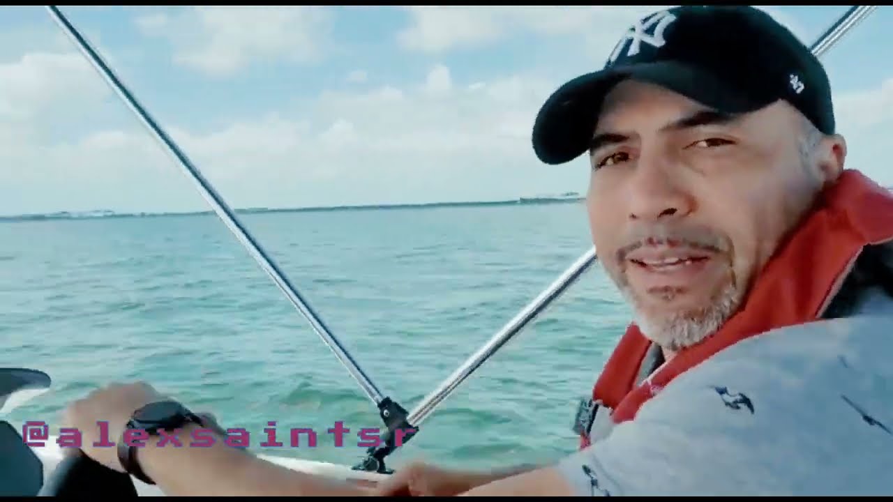 TESTING MY BAYLINER ELEMENT M17 2022 IN THE TAMPA BAY AREA #boatlife #bayliner