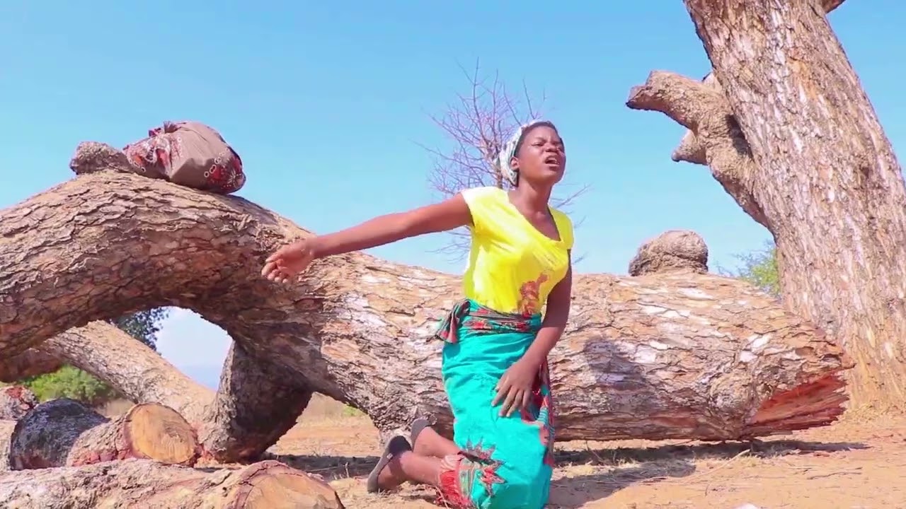 Mthumba Holliness Mtendere Choir - Mumakhala Yahweh