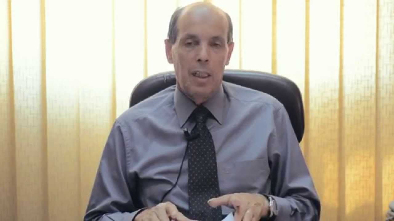 كلمة أ.د/عبد الغنى الجندى عميد الكلية الأسبق لـــ دفعة هندسة زراعية 2015