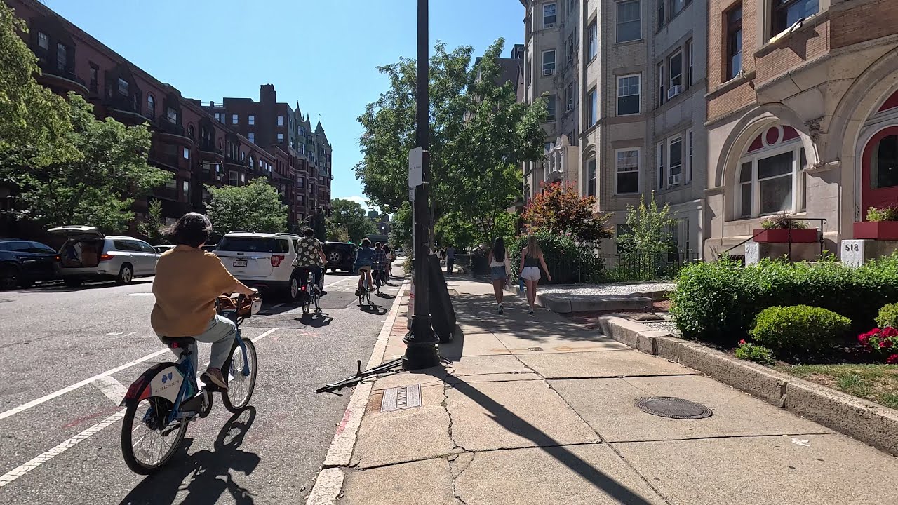 ⁴ᴷ⁶⁰ Walking Boston, MA: Beacon Street from Massachusetts Avenue to Park Drive