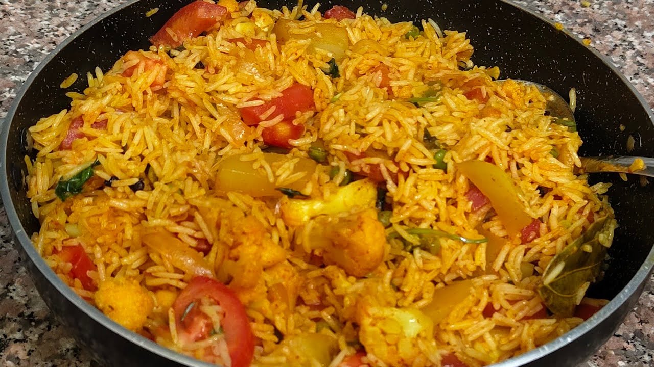 #ऐसे बनाई मैंने टेस्टी  और  हेल्दी वेज बिरयानी #food #video #ऐसे #rice #vagetables #recipe