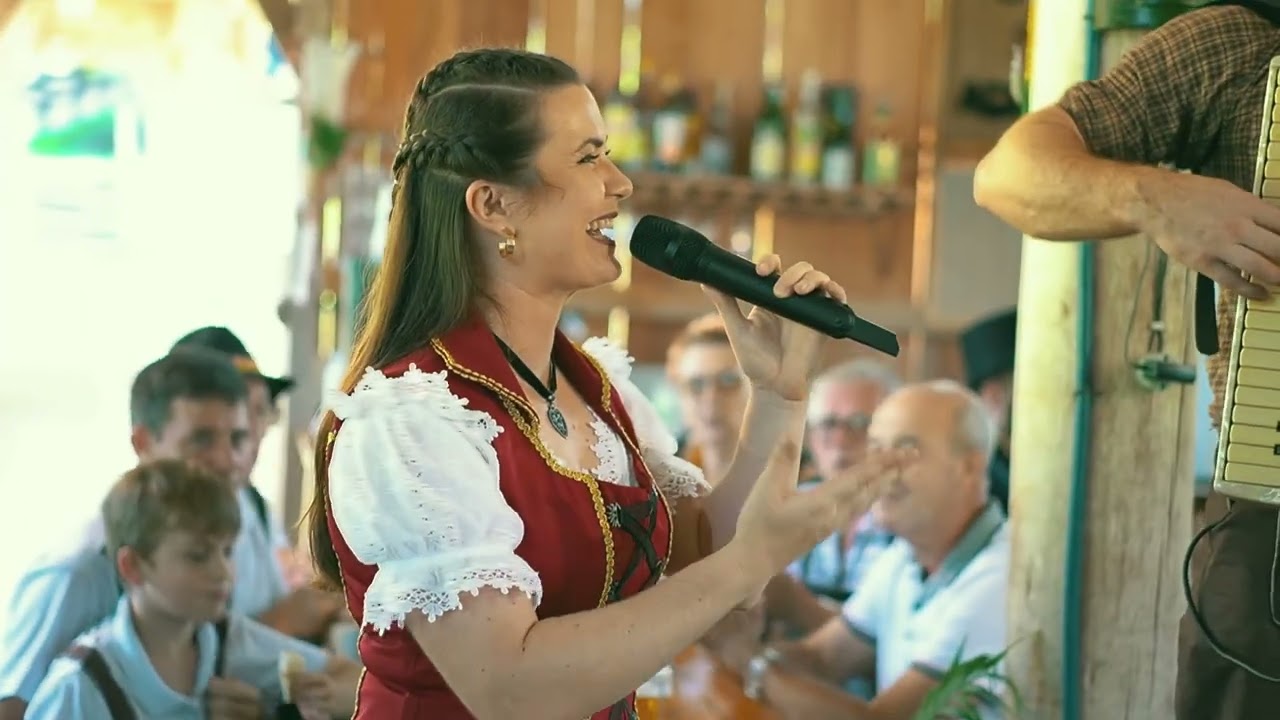 Muss i Denn - Karine & Felipe