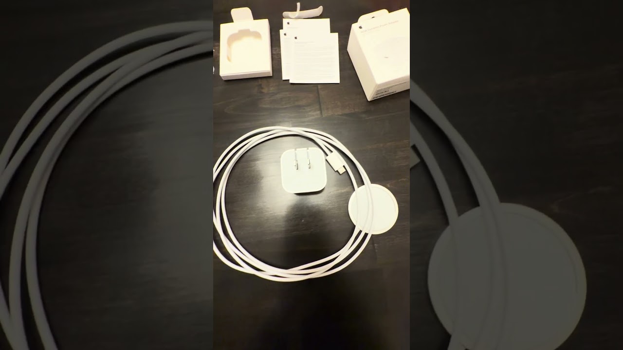 Динамический адаптер питания Apple 40&ndash;60 Вт/беспроводное зарядное устройство MagSafe 25 Вт