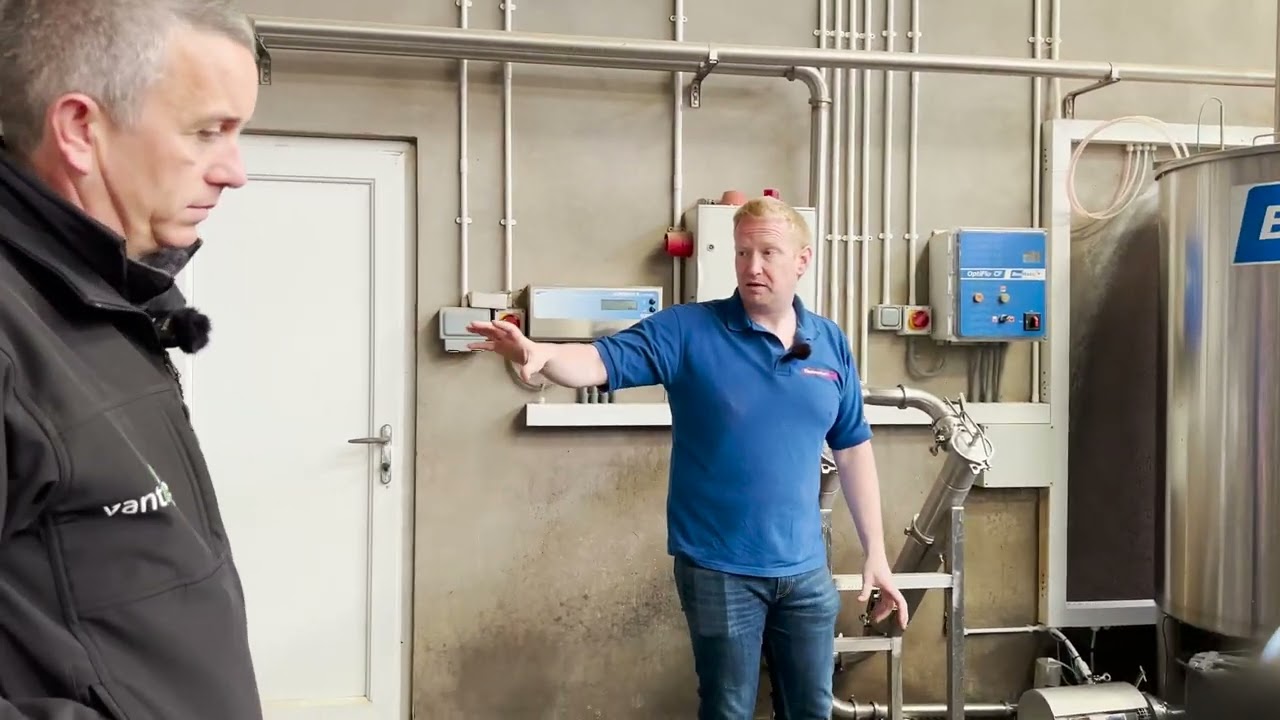 Internal Workings of a 72 BouMatic Point Rotary - Scotland