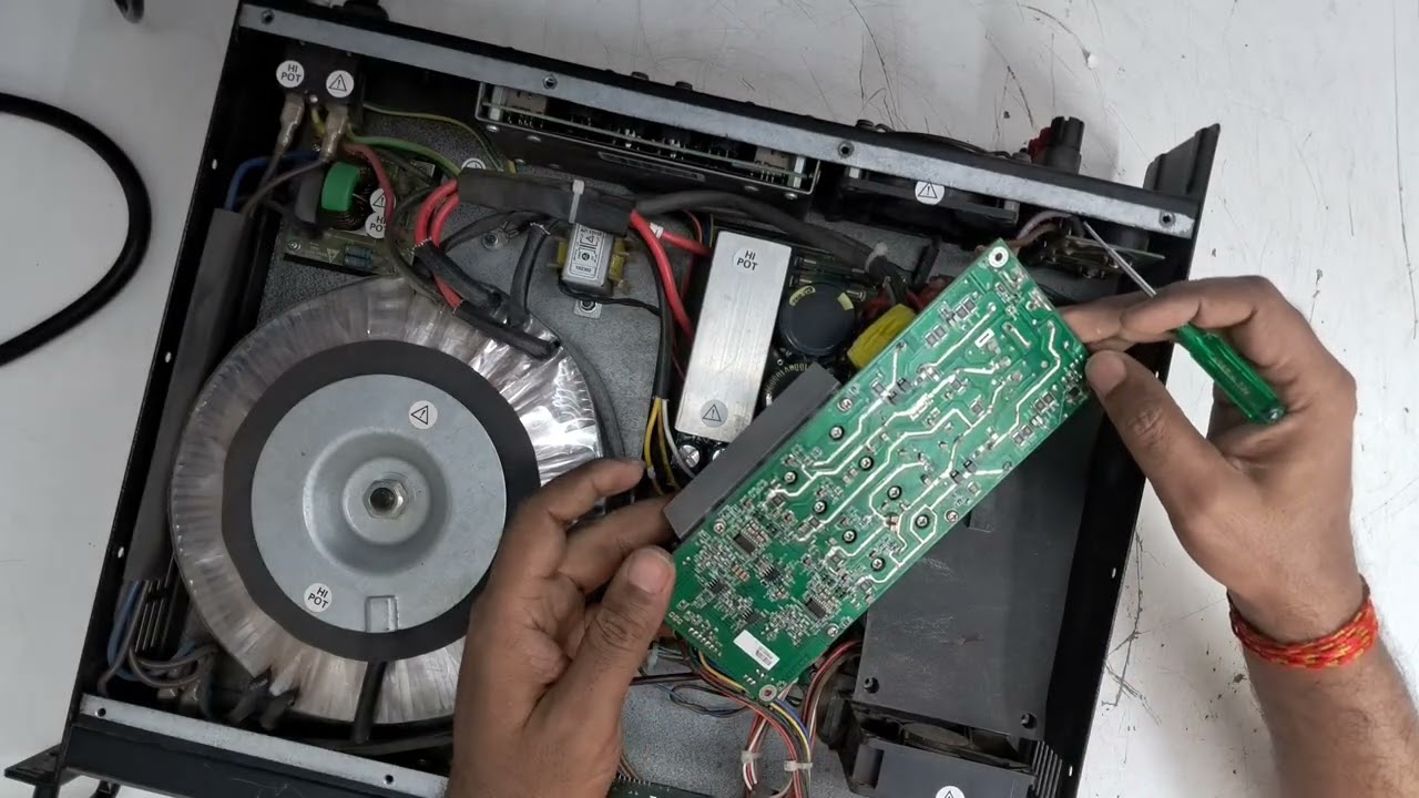 Ahuja XDA 7002 class D आइये इसे समझते है