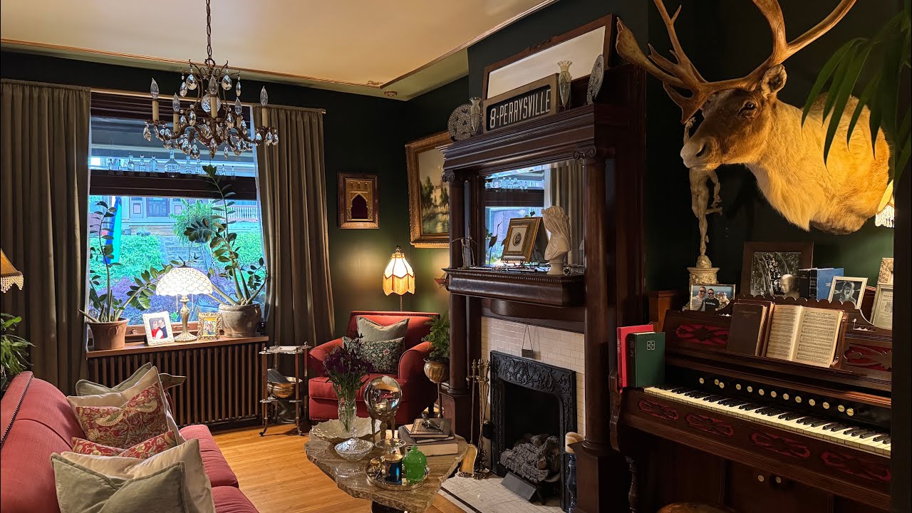 Feeling Nebby: The Story of an Observatory Hill Home