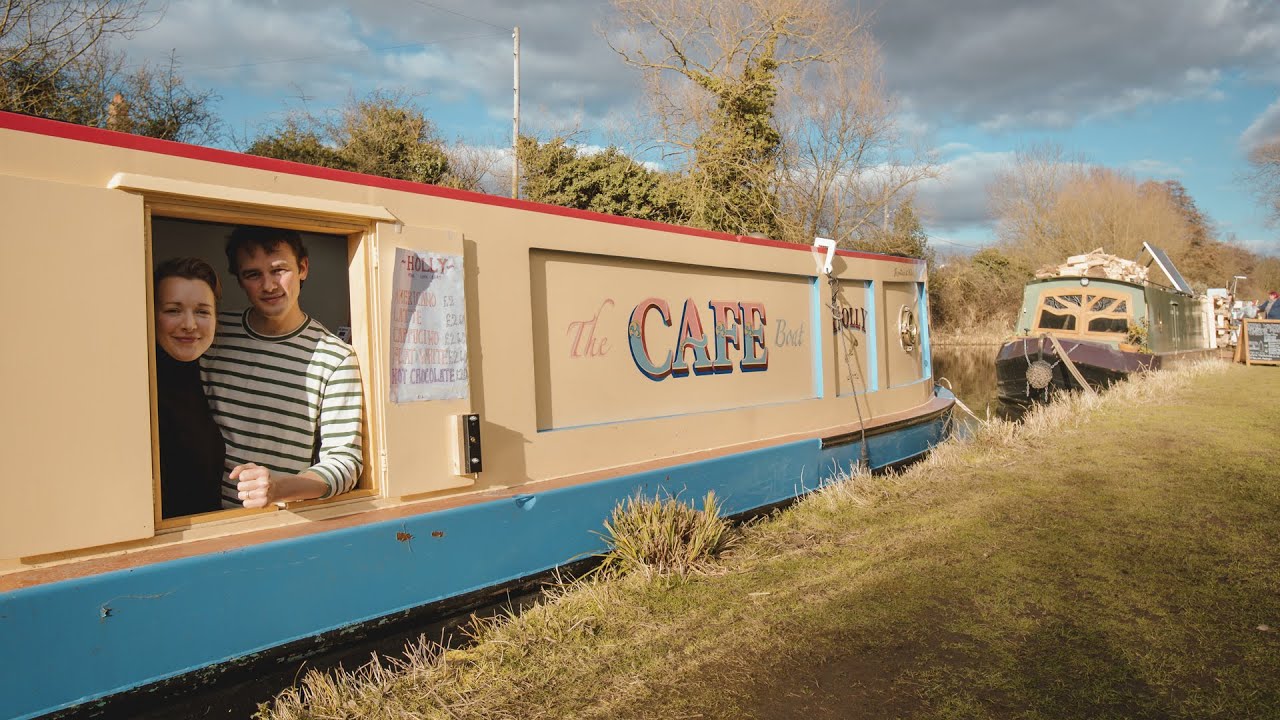 A floating high street: Off-Grid Sustainable shopping and quaffing! EP37