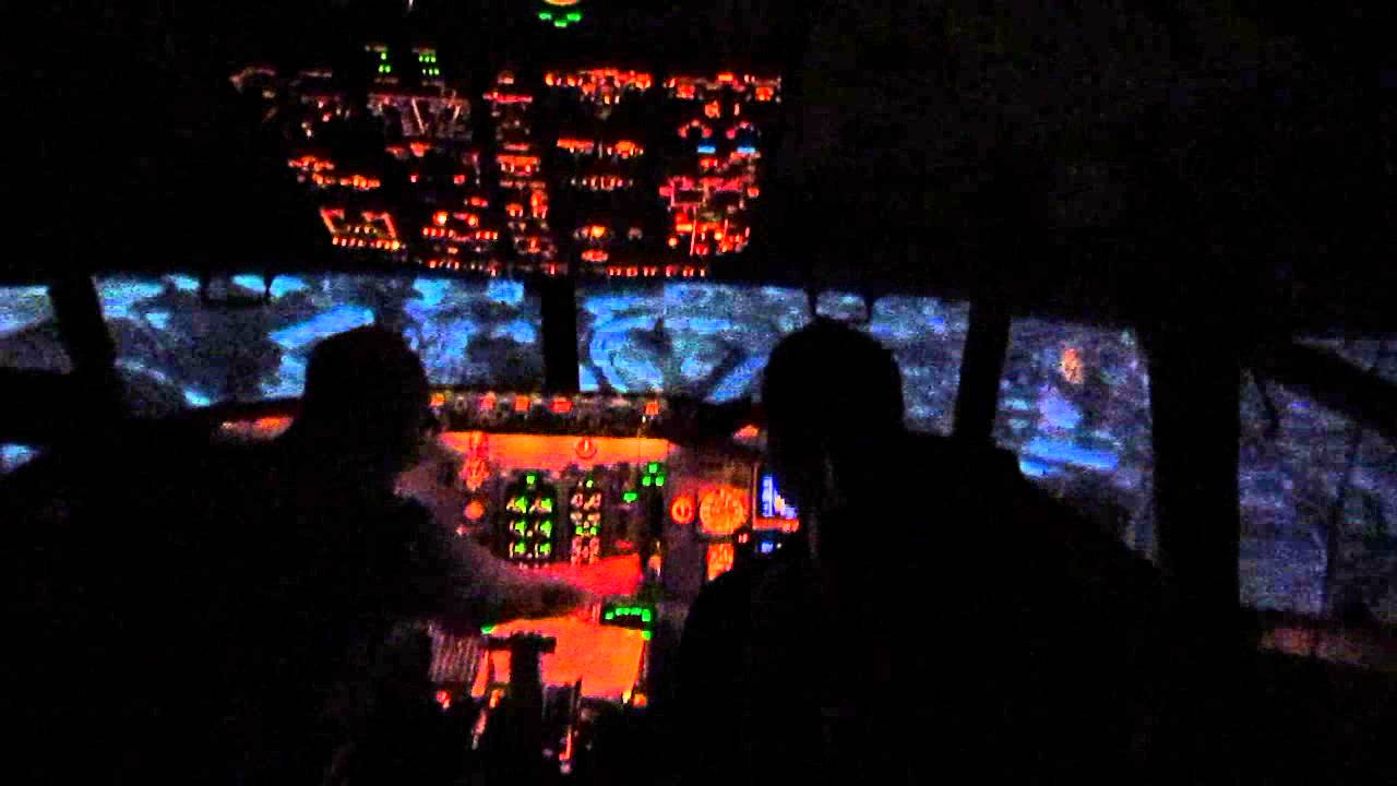 Lufthansa Flight Training Berlin (Trainico) - Boeing 737 Simulator.