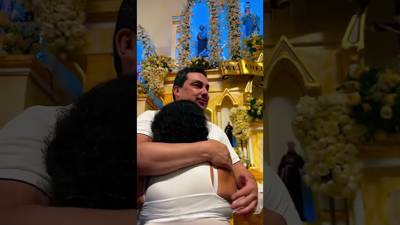 Na Festa da Padroeira de Orob&oacute;, Chaparral acompanha prociss&atilde;o, missa e show com Tony Allysson