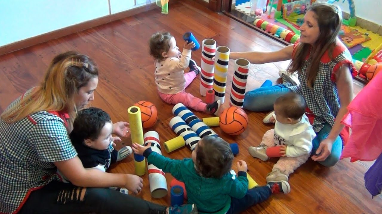¿Cómo hacer un ESCENARIO LÚDICO? - Sala de lactantes (cilindros y pelotas) - JARDÍN MATERNAL