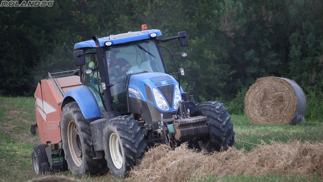 New Holland T7.200 + Gallignani GA C5  -Pressatura Fieno-