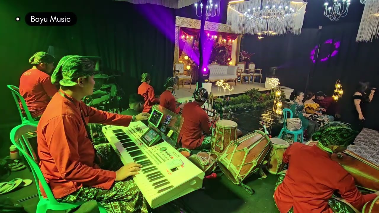 Loro Ati 2 ⁉️ iis Alya - Bayu Music Live Dolopo 