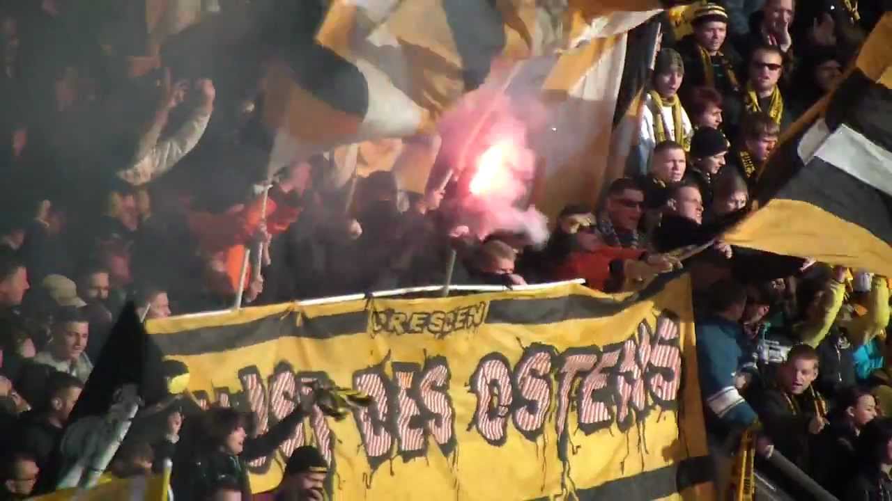 Dynamo Dresden - Energie Cottbus K-Block brennt