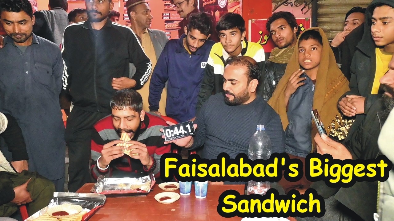 Faisalabad's Biggest Sandwich Eating Competition