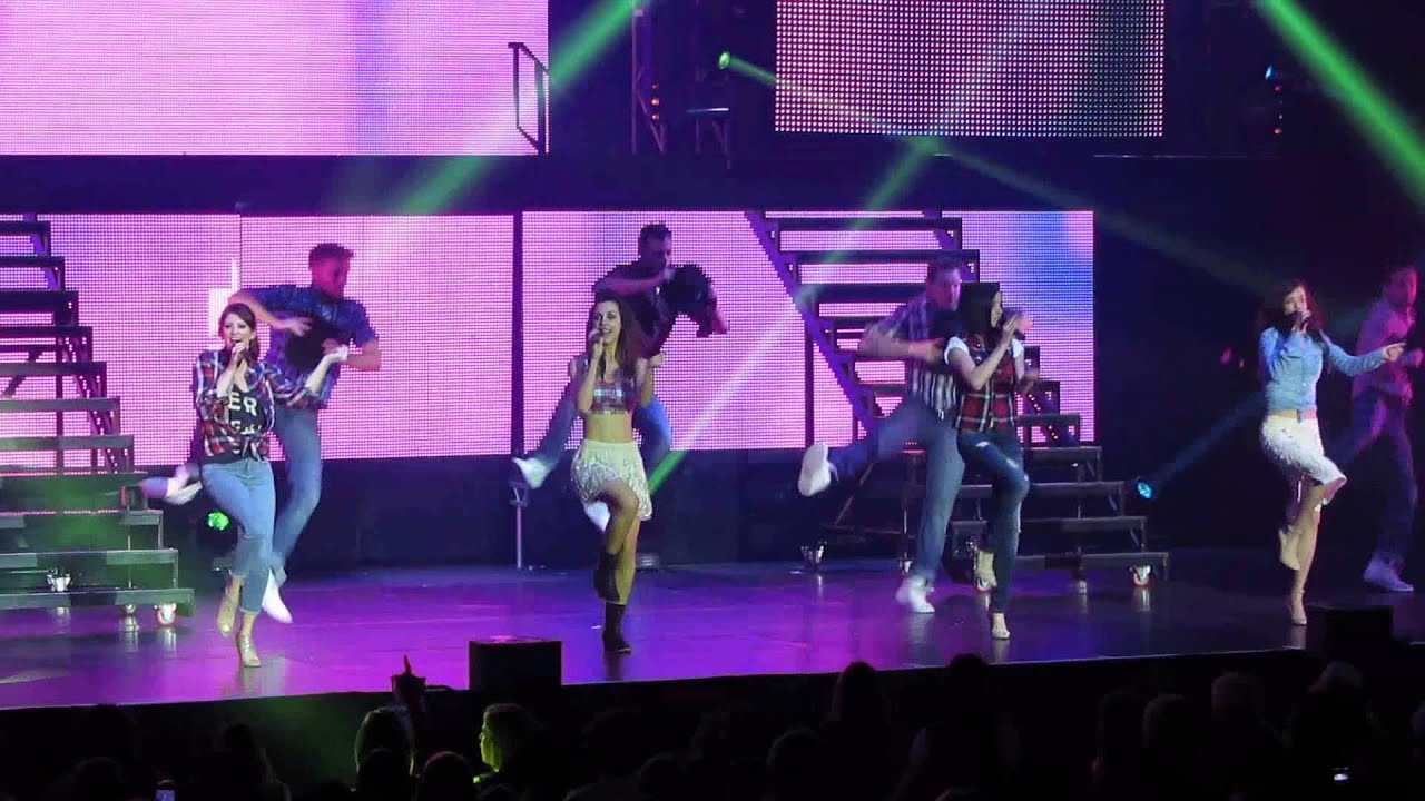 B Witched - Jesse Hold On - The Big Reunion - at the BIC, Bournemouth on 10/05/2013